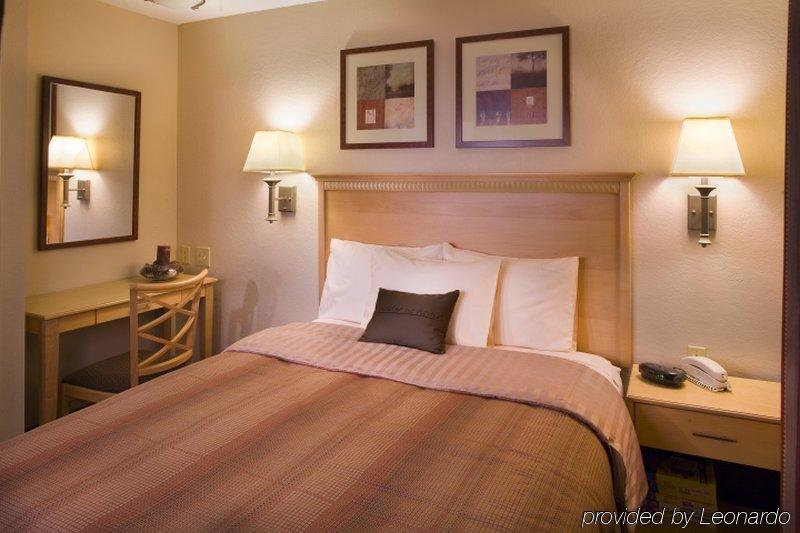Candlewood Suites Lafayette By Ihg Quarto foto